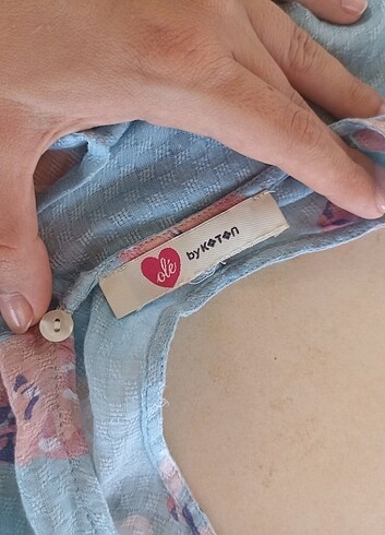 m Beden Çiçekli üst 