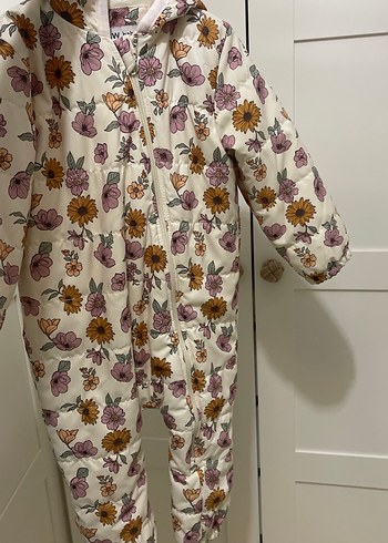 Çiçek Desenli Kapüşonlu Bebek Tulumu - Görsel 2