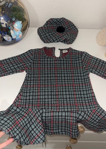 Kare Desenli Gri Uzun Kollu Kız Elbisesi - Görsel 2