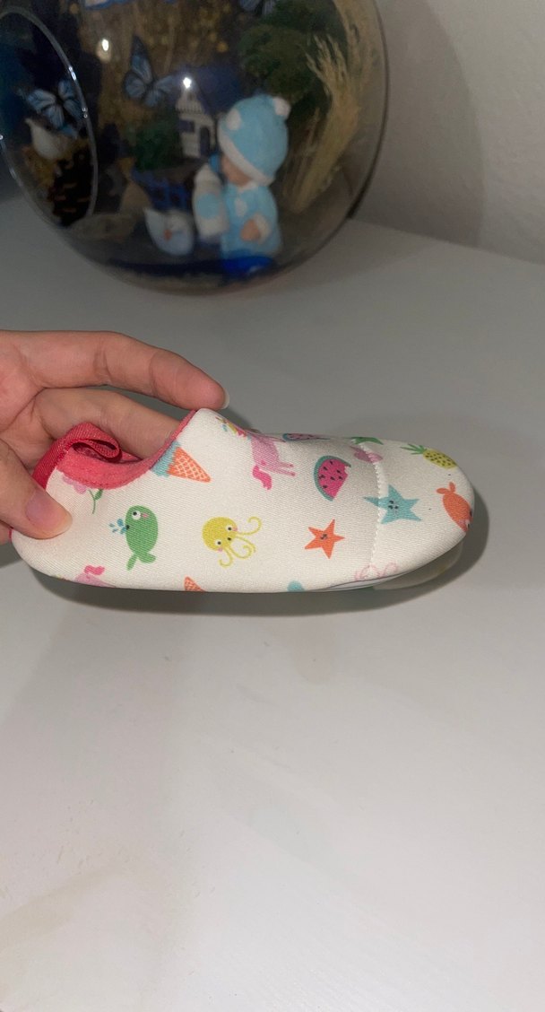 Çok Renkli Kız Çocuk Kaydırmaz Terlik - Görsel 3