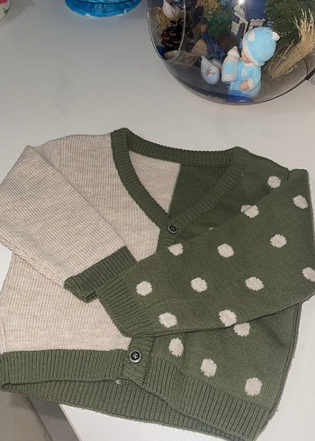 Kız Çocuk Haki Gri Örgü Hırka - Görsel 2