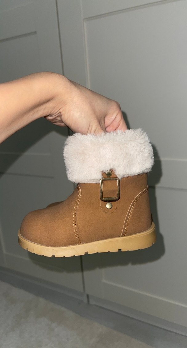 Kız Çocuk Kahverengi Süet Kürklü Bot - Görsel 4