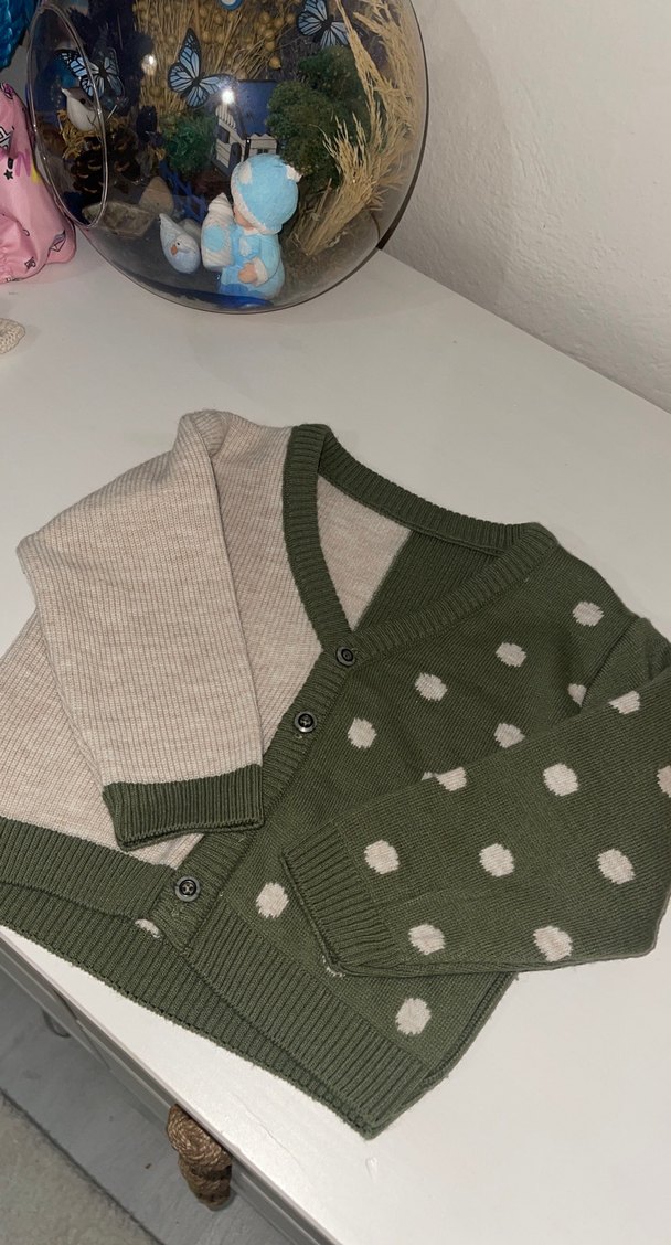 Puantiye Desenli haki bebek hırka - Görsel 2