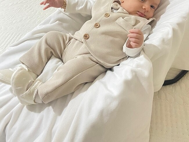 Trendyol & Milla Mevlüt kıyafet