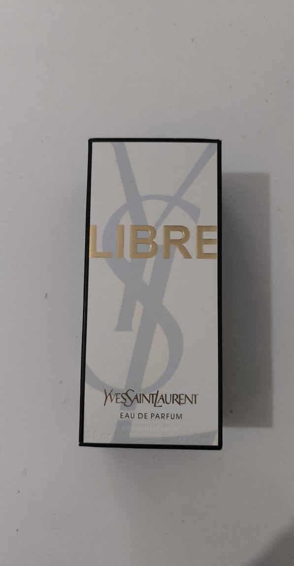 Yves Saint Laurent Libre Parfümü - Görsel 3