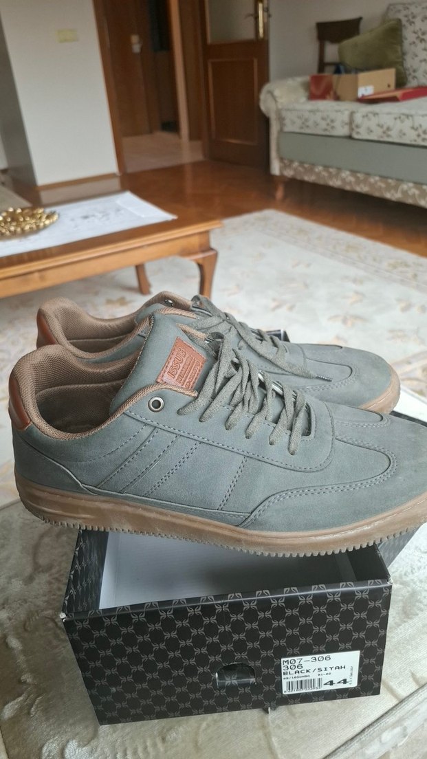 Gri Süet Bağcıklı Erkek Spor Ayakkabı - Görsel 2