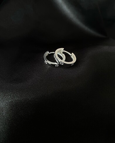 Diğer Cartier Küpe