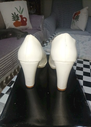 Krem Gelin Ayakkabı - Görsel 3