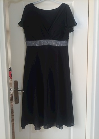 Siyah V Yaka Midi Elbise - Görsel 2