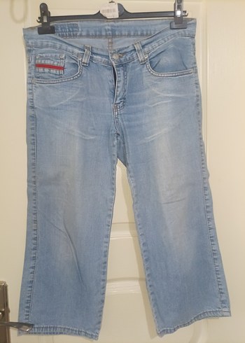 Pastel Mavi Mini Denim Kadın Kapri Kot Pantolon