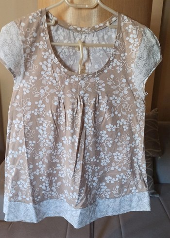 Bej rengi beyaz desenli bluz - Görsel 2