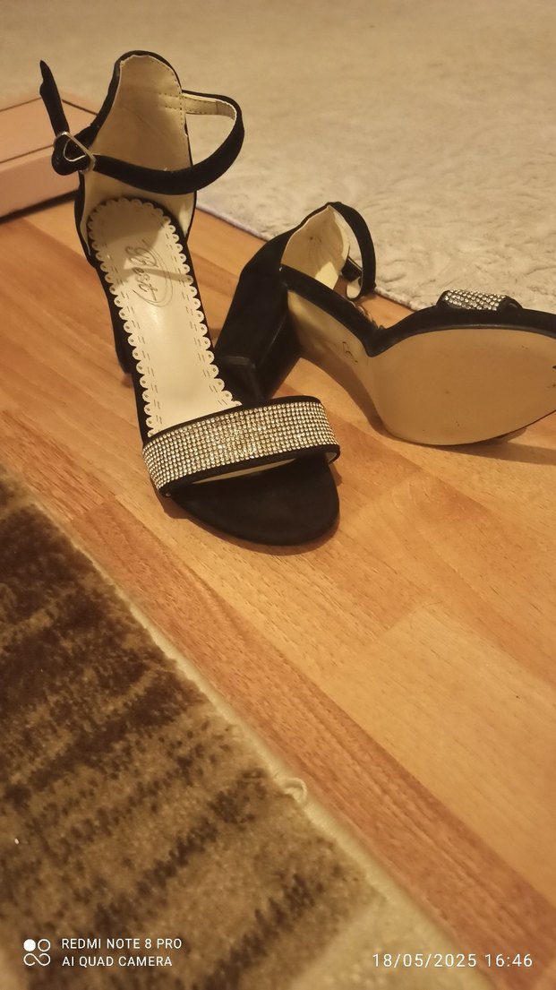 Diger Siyah Parlak Topuklu Kadın Ayakkabı - Görsel 2