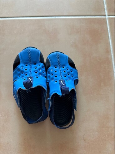 23 Beden mavi Renk Nike erkek çocuk ayakkabı