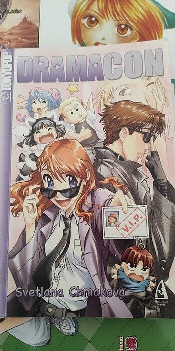 Dramacon / Svetlana Chmakova / Manga