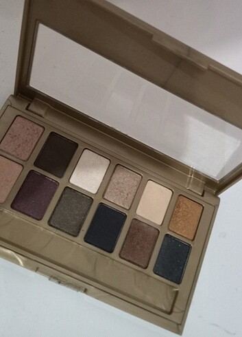 Maybelline Far paleti