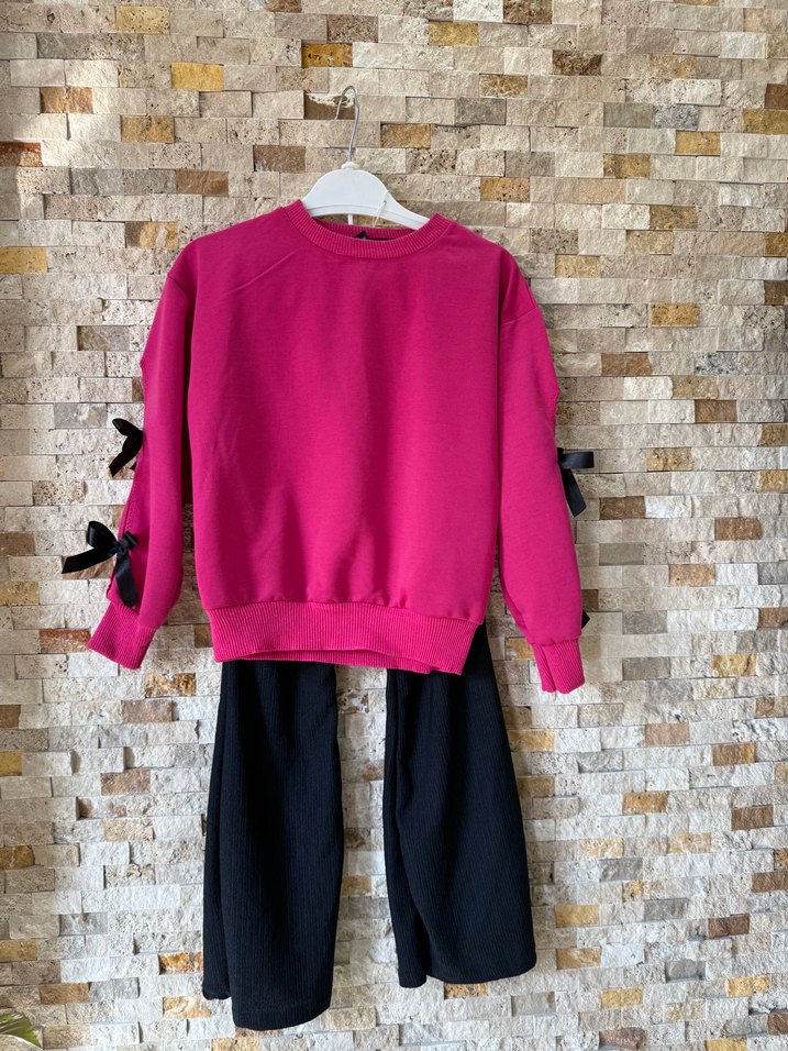 Kızlar için ikili takım pembe kırmızı renk mevcut - Görsel 3