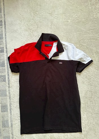 l Beden Düğmeli Siyah Renk Bloklu Polo Tişört tommy erkek