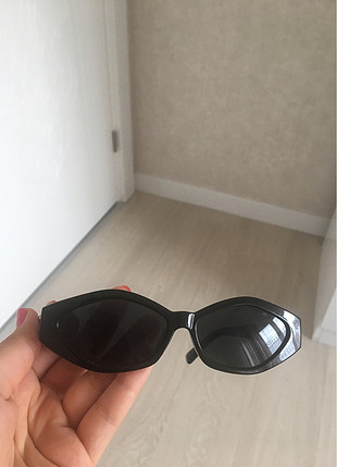 Siyah cat eye güneş gözlüğü 