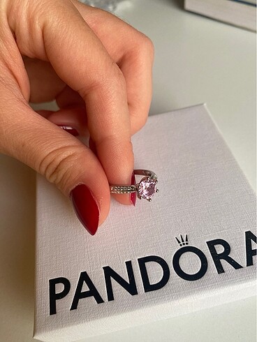 Pandora Pandora model yüzük