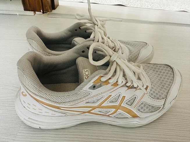 38 Beden beyaz Renk Asics