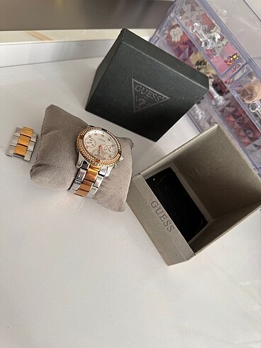 Guess GUESS SAAT