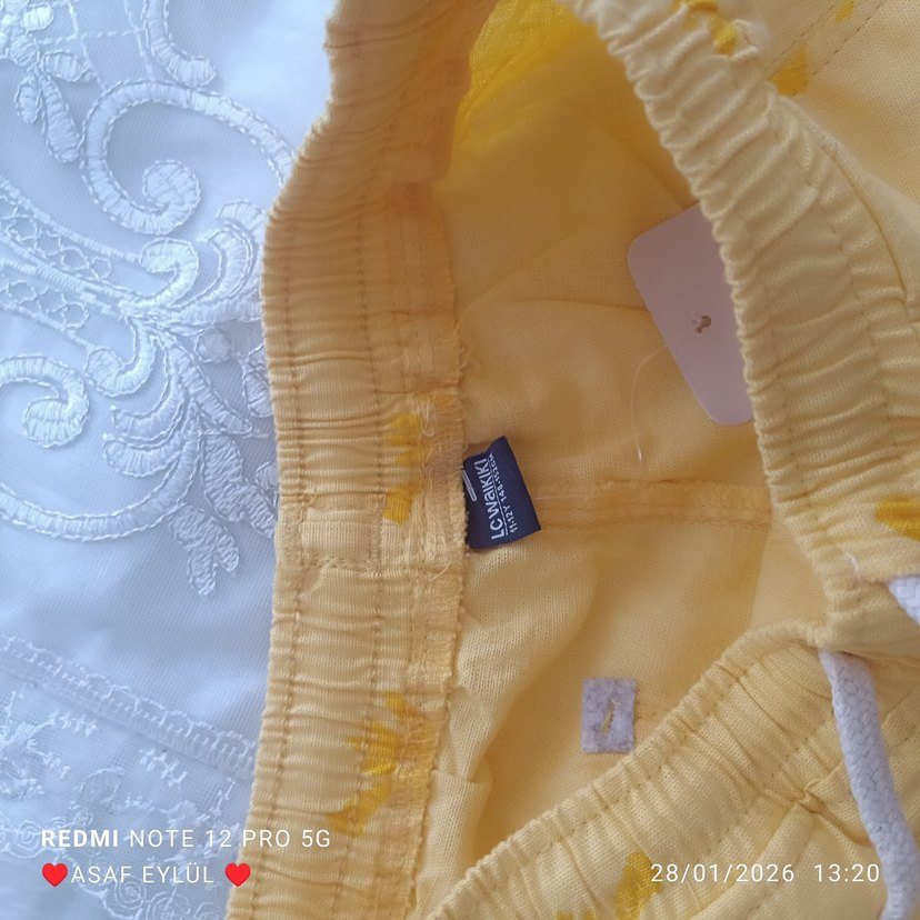 Parlak Sarı kız erkek fark etmez Çocuk Şort - Görsel 2