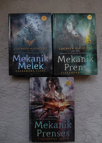 Cehennem Makineleri Serisi - Mekanik Melek ve Prenses ciltli