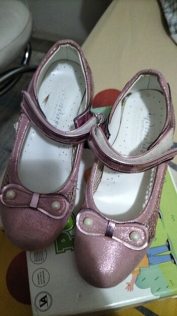 Kız çocuğu hafif dolgulu topuk - Görsel 2