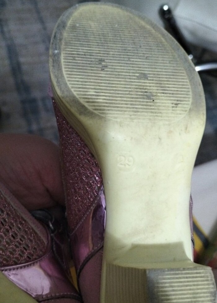 Kız çocuğu hafif dolgulu topuk - Görsel 3