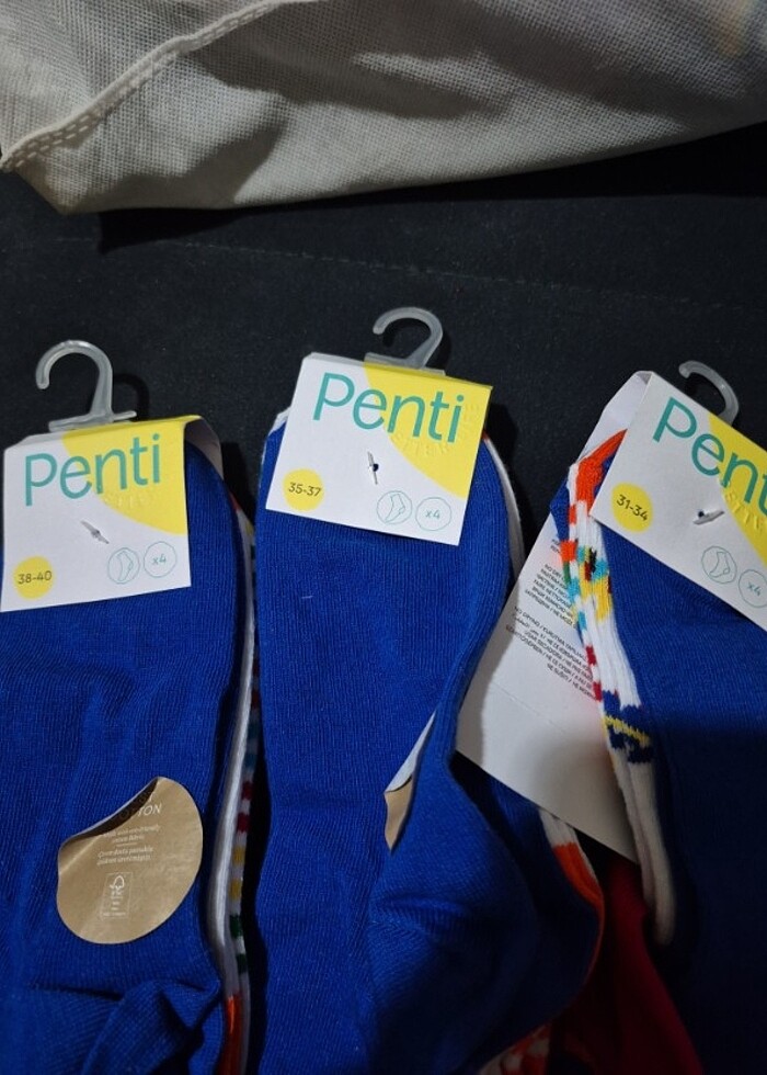 4 lü erkek cocuk soket numaraları 31 34 ve 35 37 mecut - Görsel 4