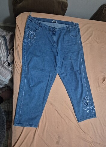 Taşlı kot pantolon - Görsel 3