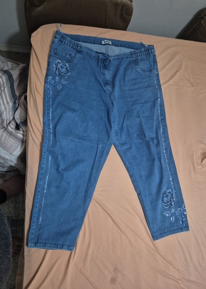 Taşlı kot pantolon  - Görsel 3