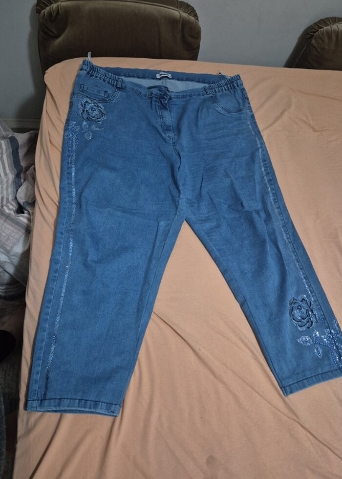 Taşlı kot pantolon  - Görsel 4