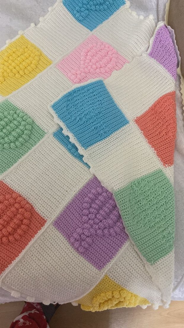 Pastel Renkli Örgü Çocuk Battaniyesi - Görsel 3