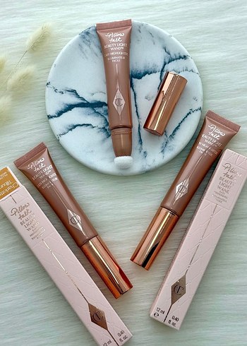 Charlotte Tilbury highlighter