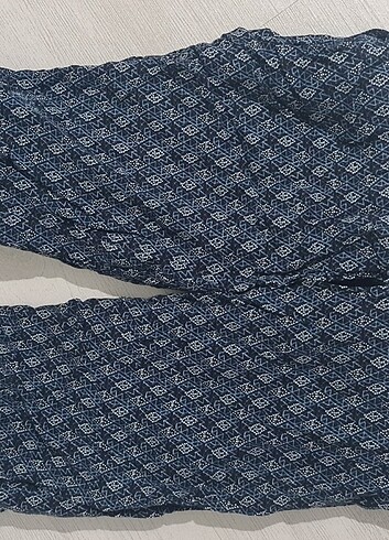 Yazlik pantalon 7-8 yas - Görsel 3