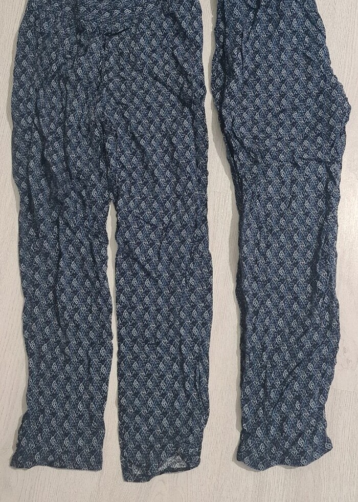 Yazlik pantalon 7-8 yas - Görsel 2