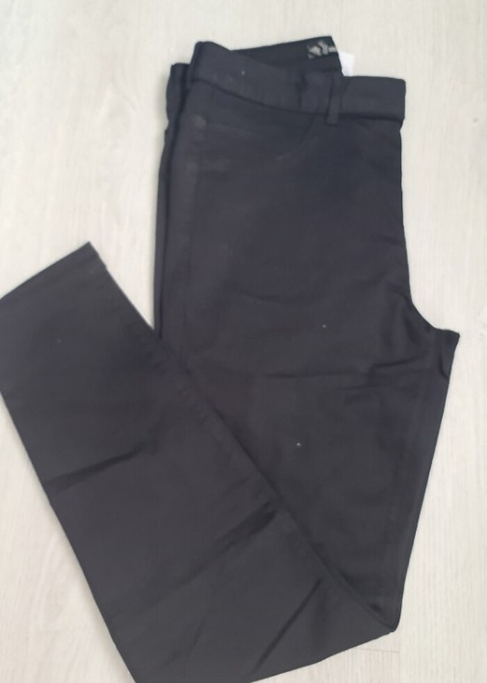 Vücuda oturan liralı pantalon - Görsel 2