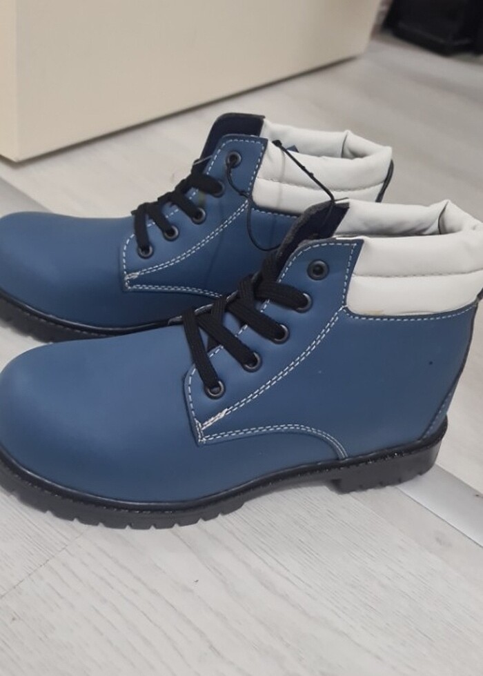 Erkek bot - Görsel 3