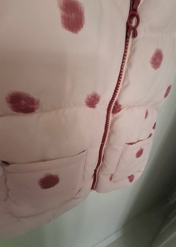 Zara Kız Çocuk Pembe Kapüşonlu Fermuarlı Yelek
