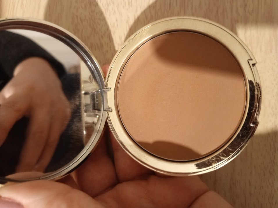 Parlak Altın Renkli Selfinbeauty bronzer - Görsel 3