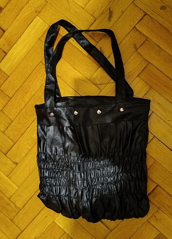 Siyah deri kol çantası 