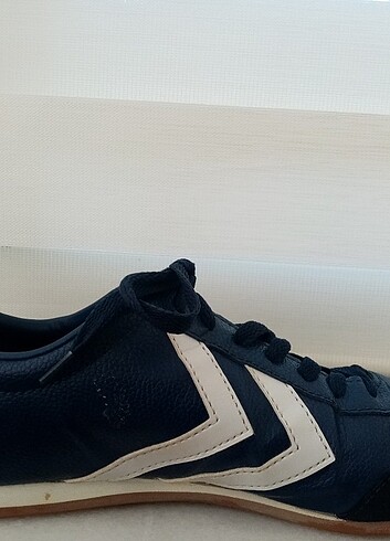 Hummel marka 39 numara spor ayakkabı 