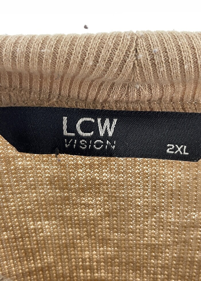 LC Waikiki T-shirt %70 İndirimli. - Görsel 4