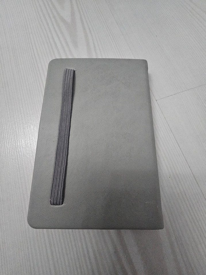 Gri Kapaklı Not Defteri - Görsel 2