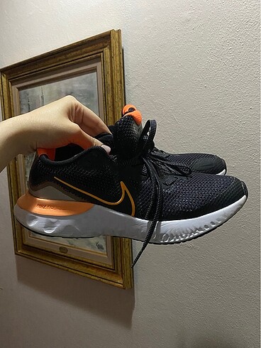 NIKE RENEW ORIJINAL SPOR AYAKKABI