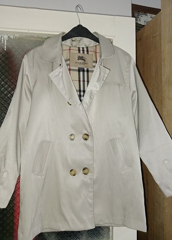 Burberry Çocuk Trençkot Düğmeli