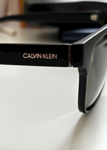 Calvin Klein Güneş Gözlüğü Orjinal - Görsel 2