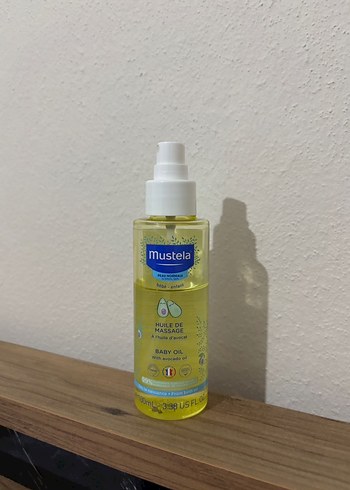 Mustela