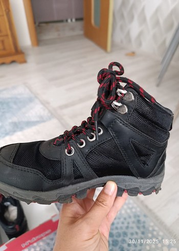 Siyah Kırmızı Erkek Biker Bağcık - Görsel 2